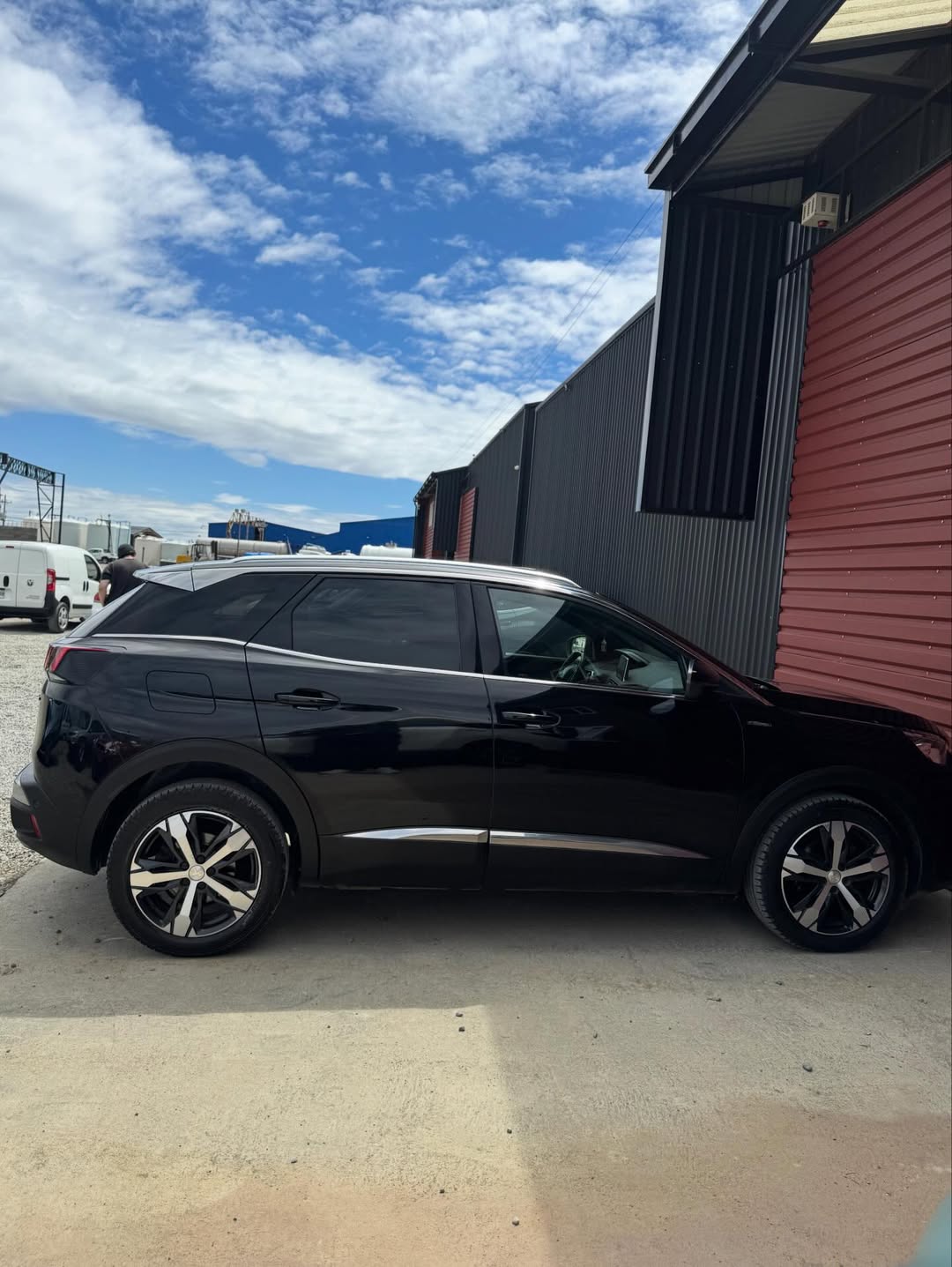 📍Puerto Varas, X región. 👉🏻 Conoce más- 🌐 www.entrelagosautomotriz.clPeugeot 3008 GT LINE Ve (6)