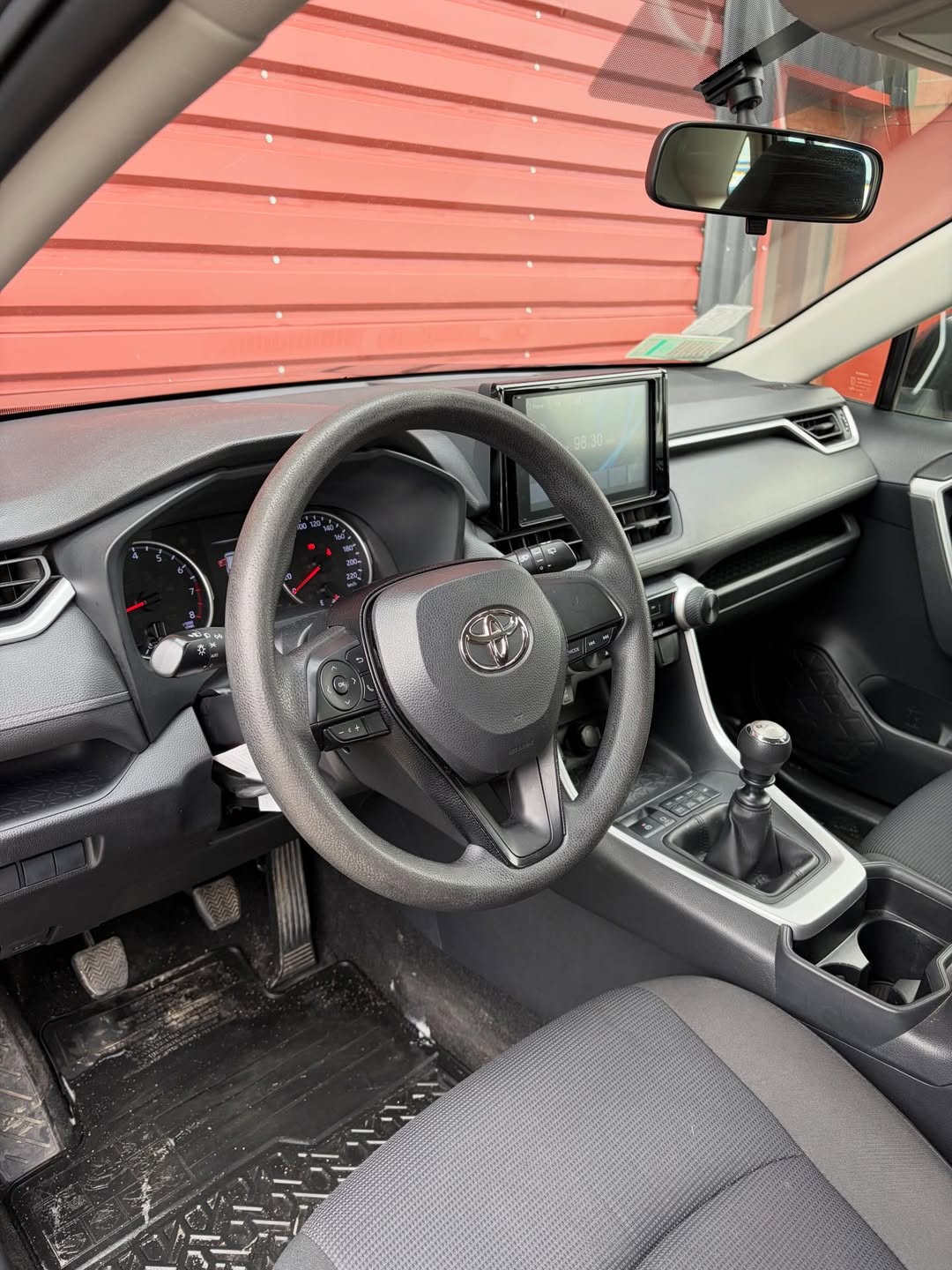 📍Puerto Varas, X región. 👉🏻 Conoce más- 🌐 www.entrelagosautomotriz.clToyota Rav4 2020 4X4Vel (6)