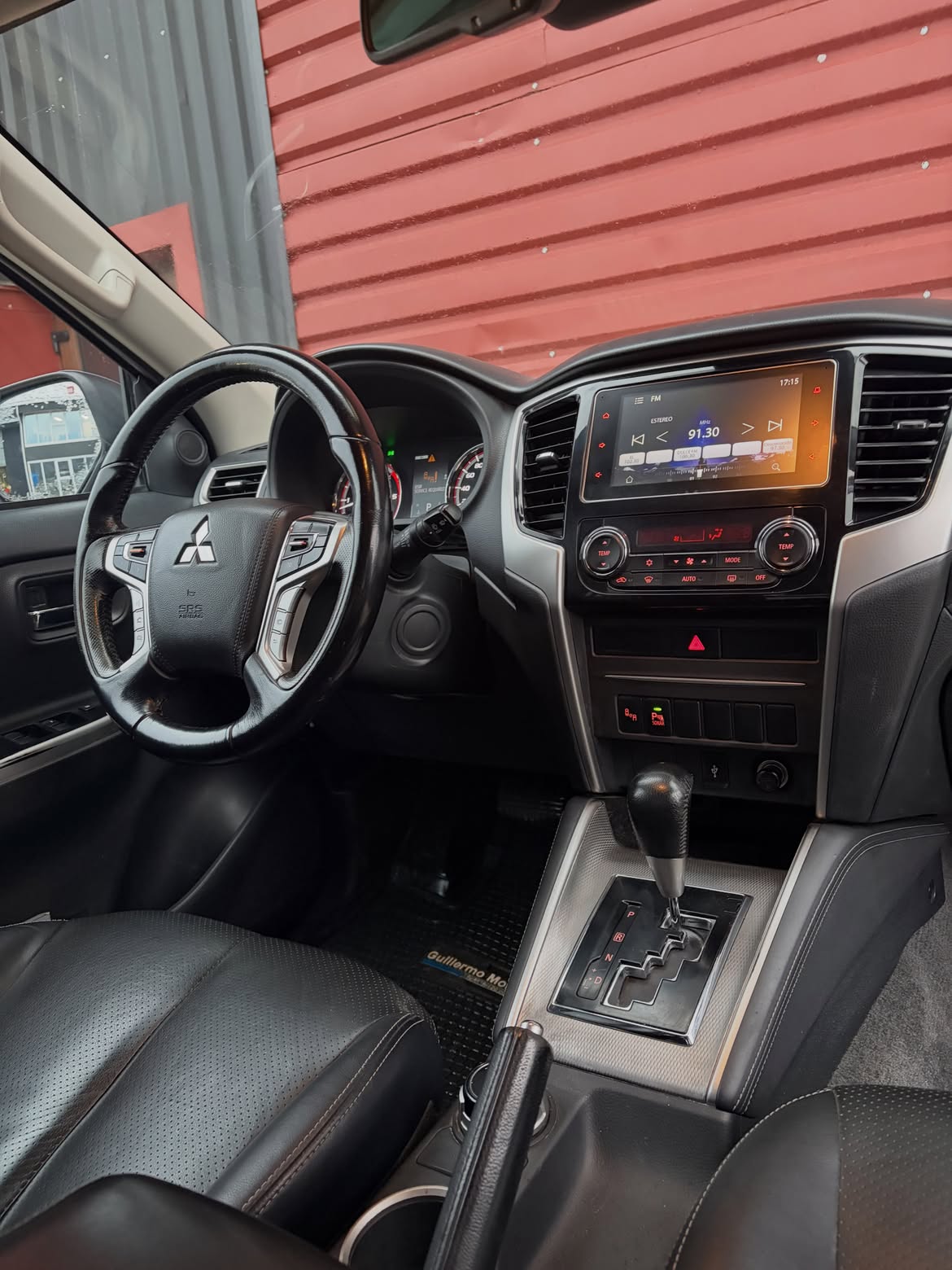 📍Puerto Varas, X región. 👉🏻 Conoce más- 🌐 www.entrelagosautomotriz.clMITSUBISHI L200 DAKARVe (5)