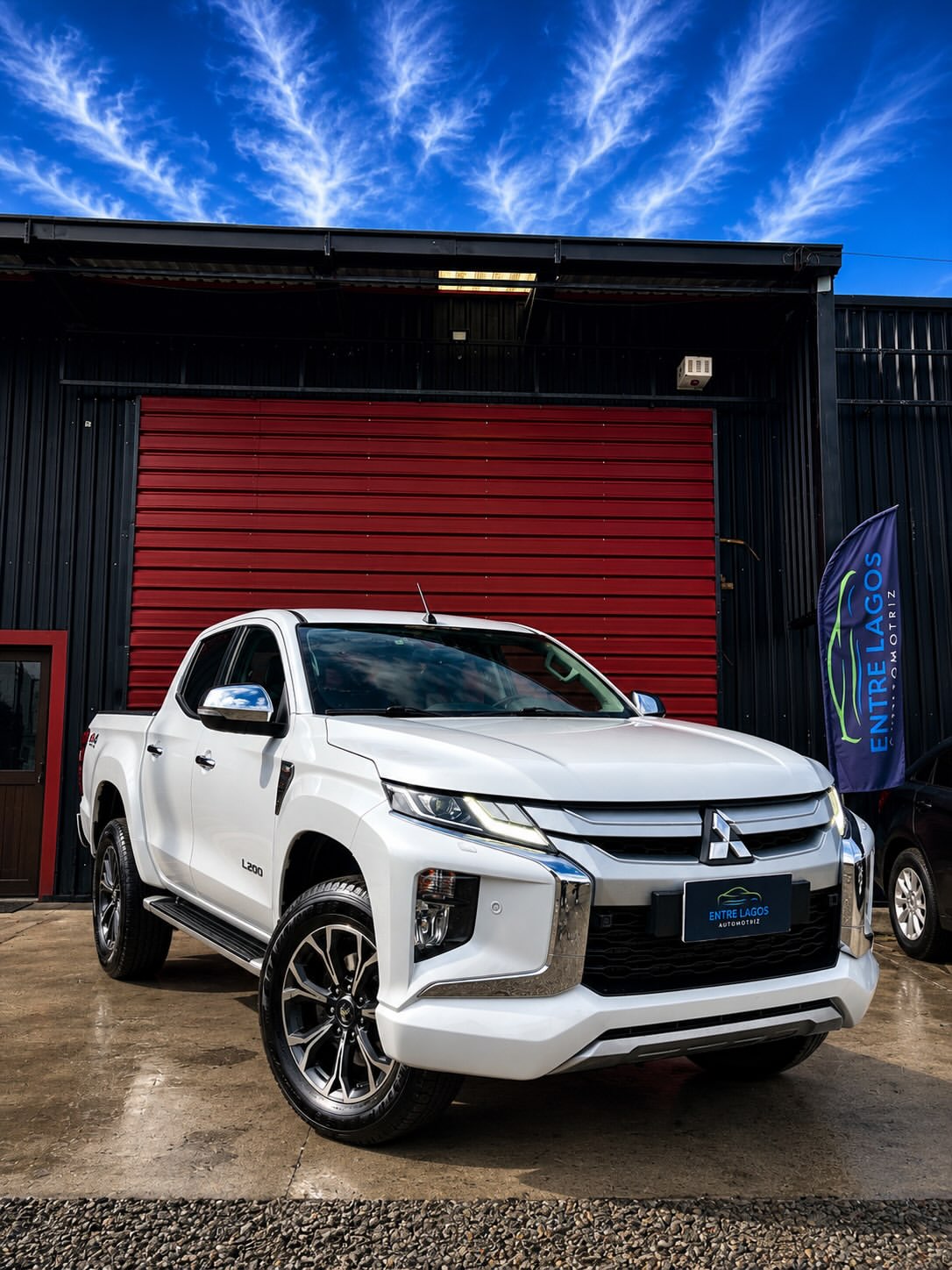 📍Puerto Varas, X región. 👉🏻 Conoce más- 🌐 www.entrelagosautomotriz.clMITSUBISHI L200 DAKARVe