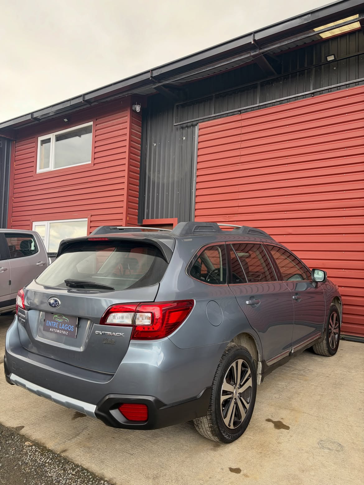📍Puerto Varas, X región. 👉🏻 Conoce más- 🌐 www.entrelagosautomotriz.clSubaru Outback 2.5 AWD (9)