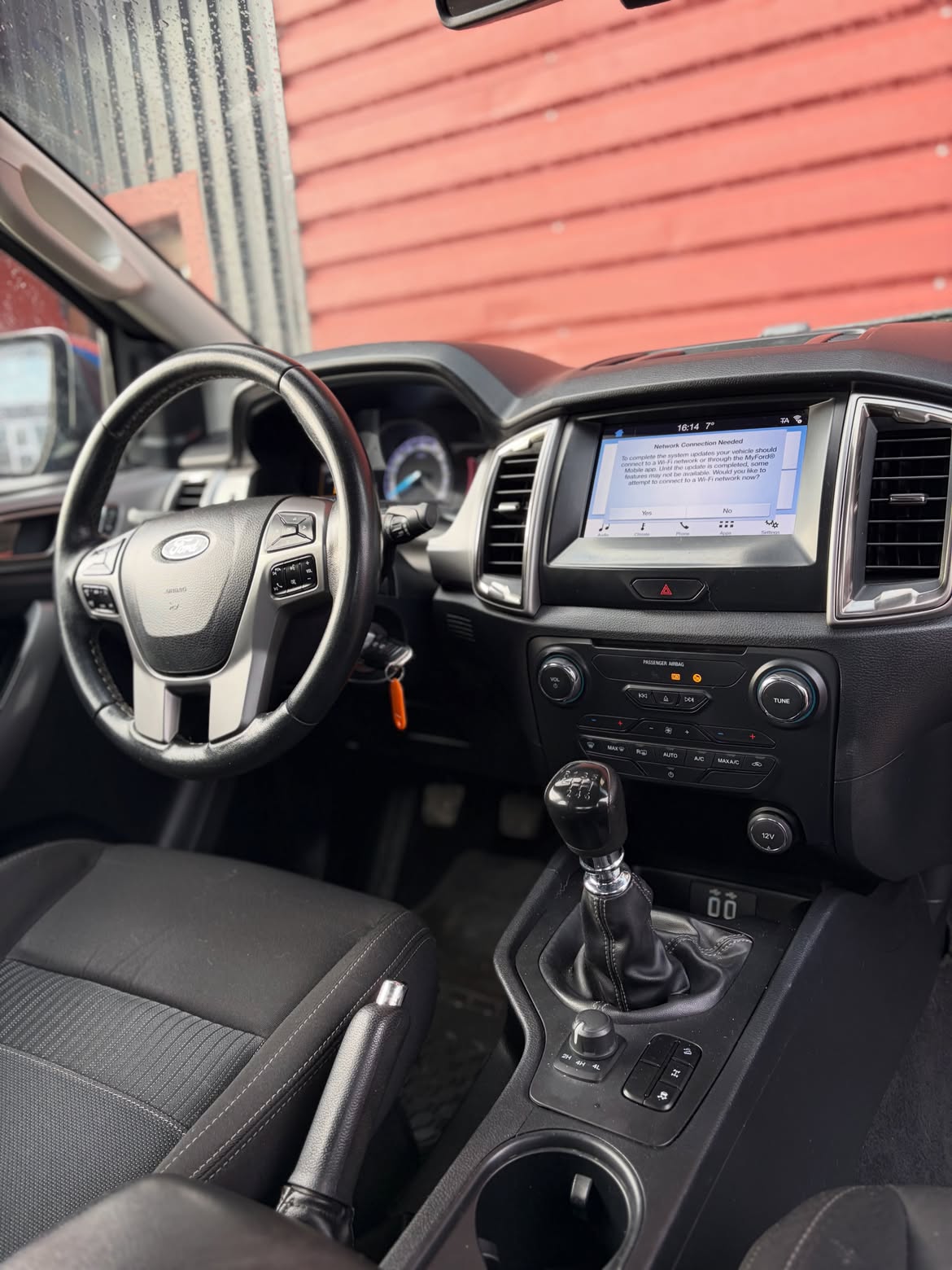 📍Puerto Varas, X región. 👉🏻 Conoce más- 🌐 www.entrelagosautomotriz.clFORD RANGER XLT 2021 Ve (4)